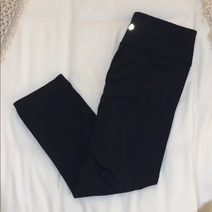 Lululemon cropped wunder under leggings